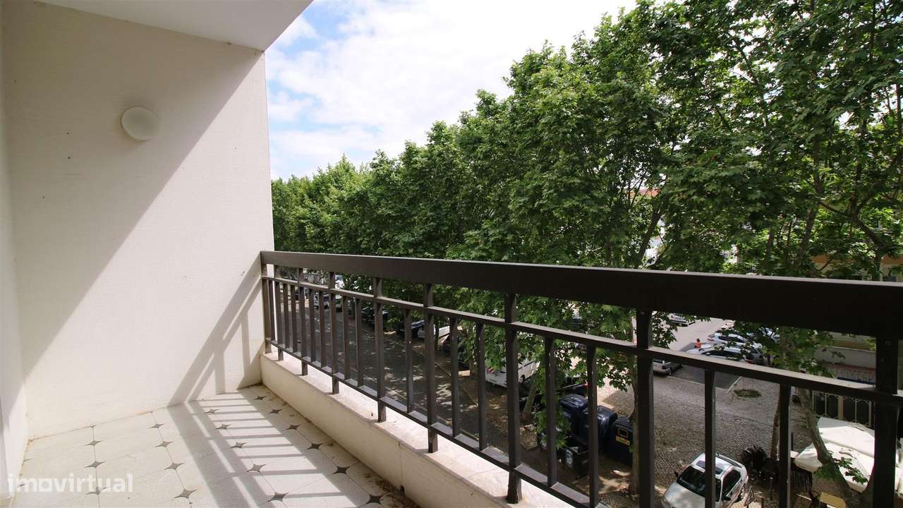 T2 Almada - Arrecadação - Grande imagem: 4/7