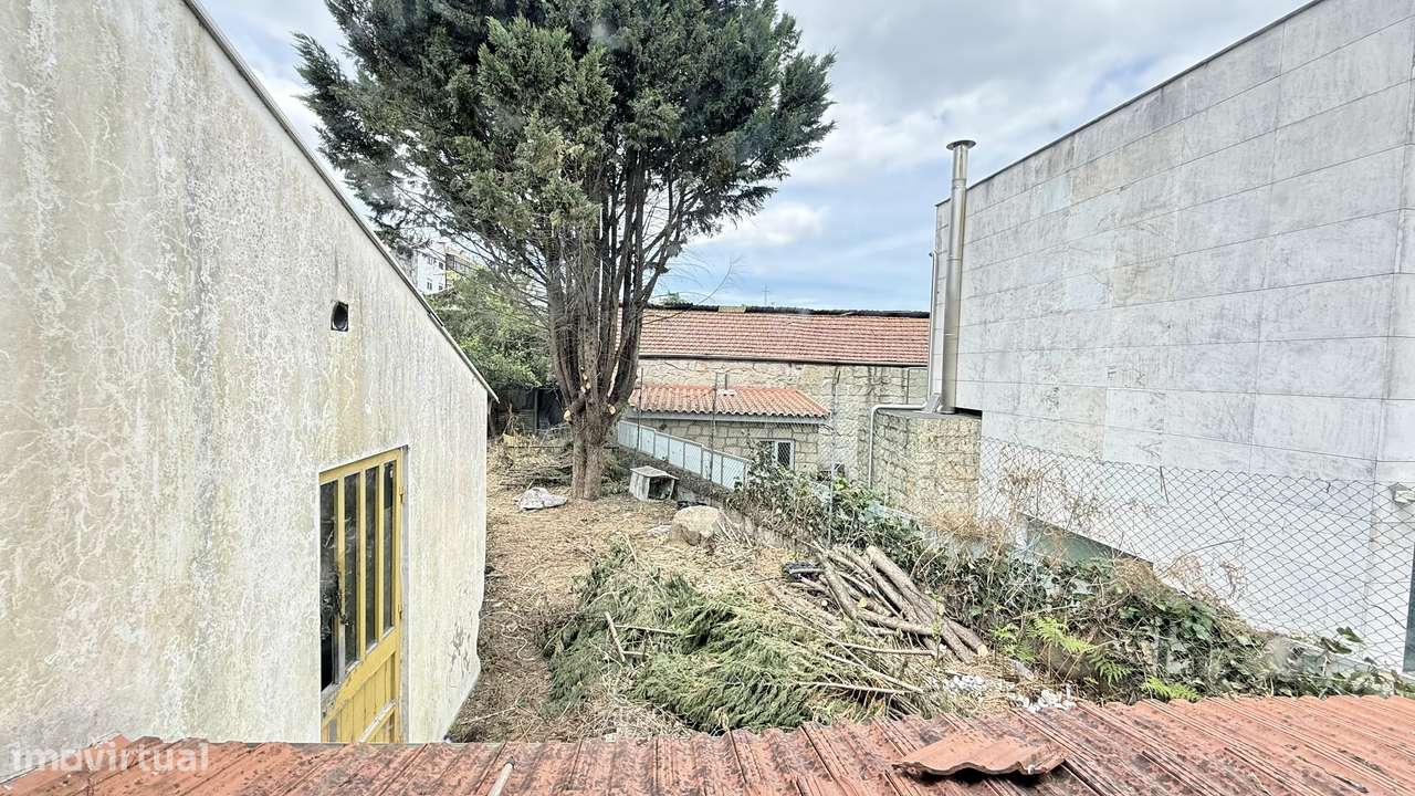 Moradia para remodelar em Ermesinde-5