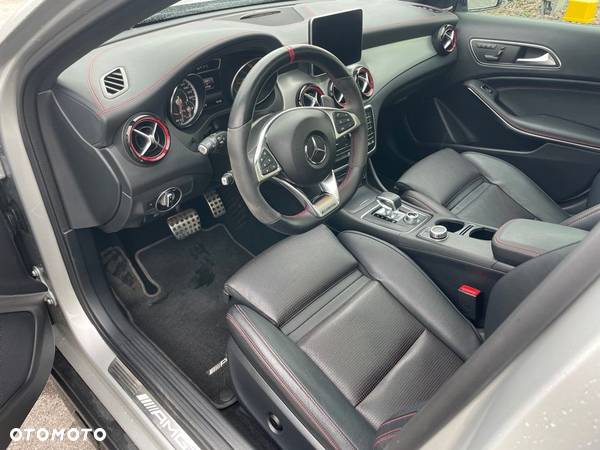 Mercedes-Benz GLA AMG 45 4-Matic - 4