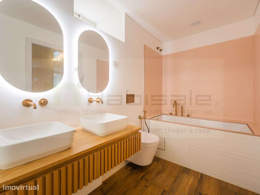 T3+1 duplex com jardim junto do palácio de Queluz - Grande imagem: 4/52