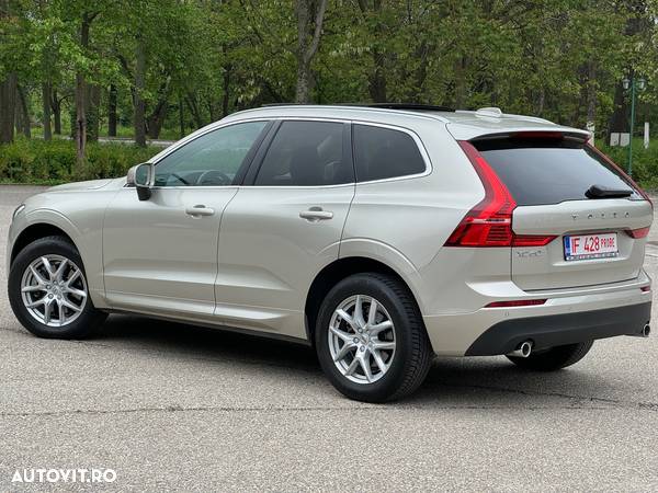 Volvo XC 60 D5 AWD Geartronic Momentum - 6