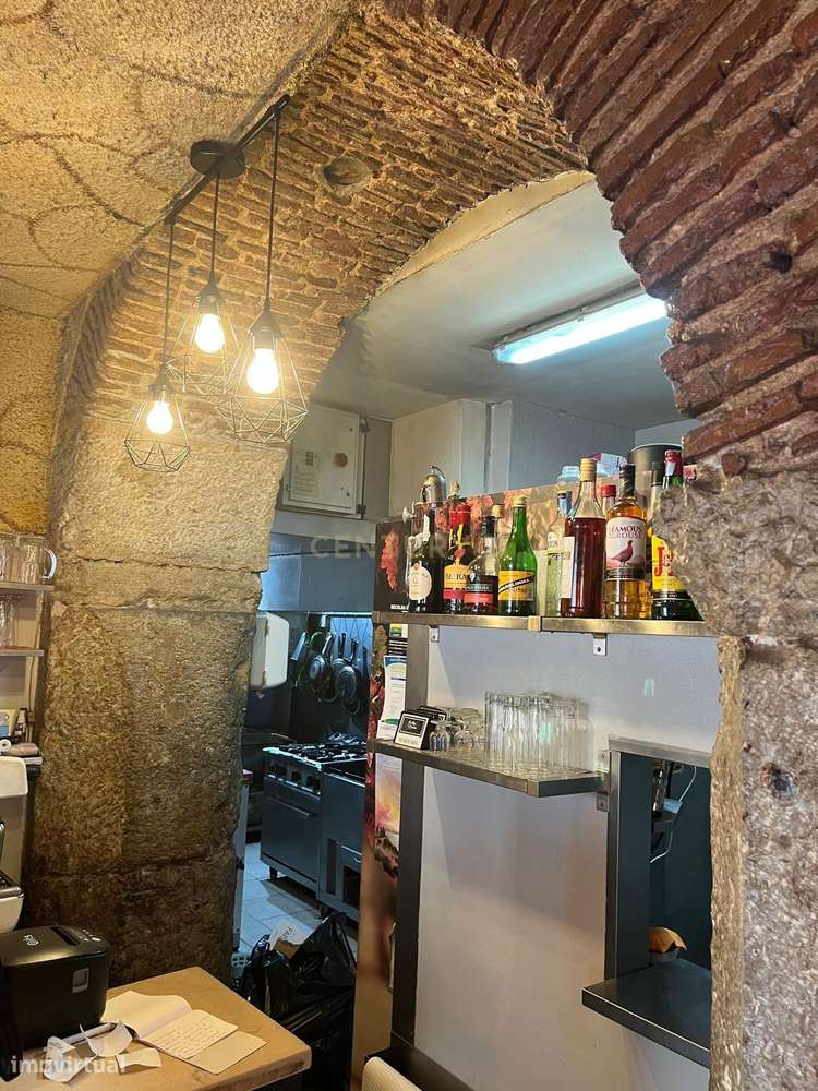 Trespasse – Restaurante em Funcionamento no Largo do Carmo, Lisboa 290 - Grande imagem: 5/9