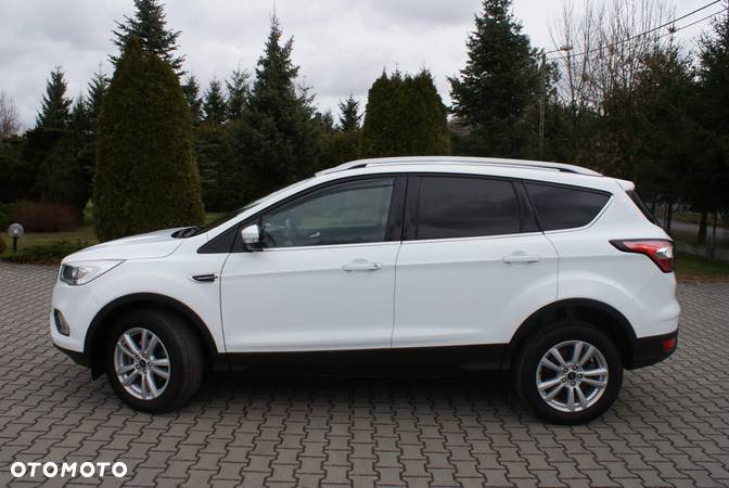 Ford Kuga - 2