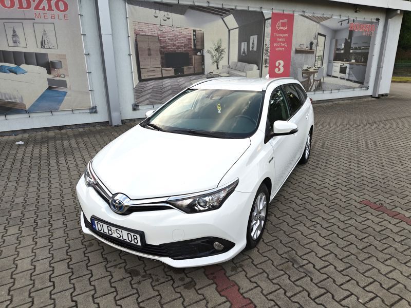 Toyota Auris II (2012-) Hybrid 135 Prestige 2018
