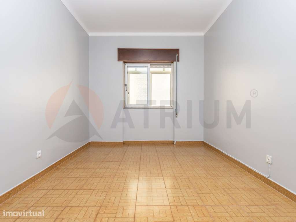 Oportunidade Imperdível, Ideal para investimento ou habitação.-16