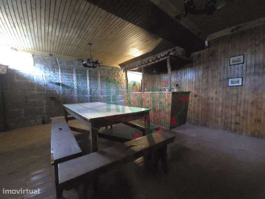 Moradia Isolada T3 | Piscina | Vistas Rio | 5 Min Porto-44