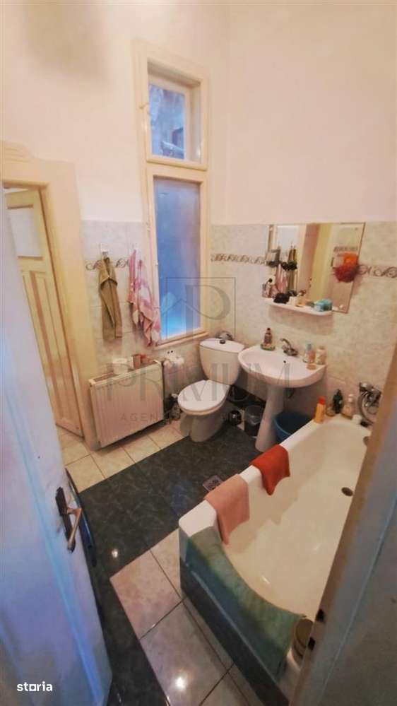 PIATA MARIA - ETAJ 2 - CLADIRE ISTORICA - 4 CAMERE - 2 BAI - DEBARA - - Imagine principală: 5/10