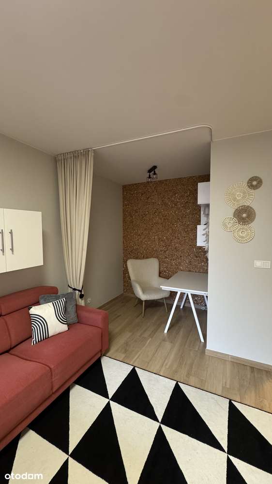 Kaszprzaka!Kawalerka na Woli z wnęką pod sypialnię albo gabinet - Pełny obrazek: 4/14