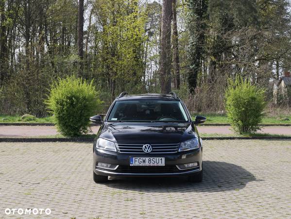 Volkswagen Passat 2.0 TDI Comfortline - 4