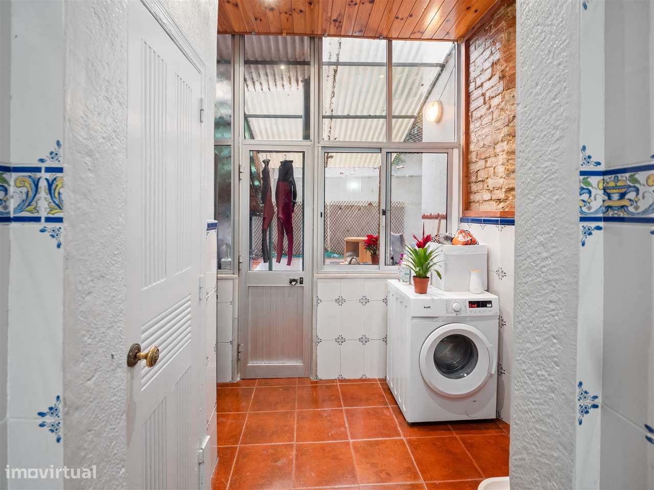 Apartamento T1 com Pátio Privativo-15