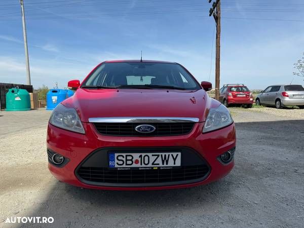 Ford Focus 1.6 TDCI 90 CP Trend - 9