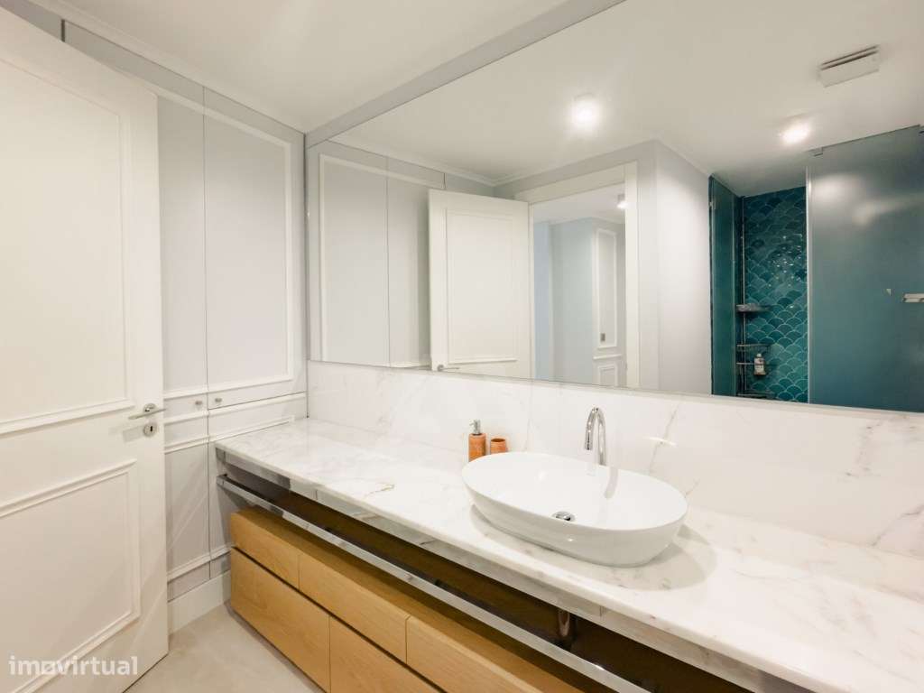 Apartamento T2 Totalmente Renovado e Mobilado em Lisboa-28