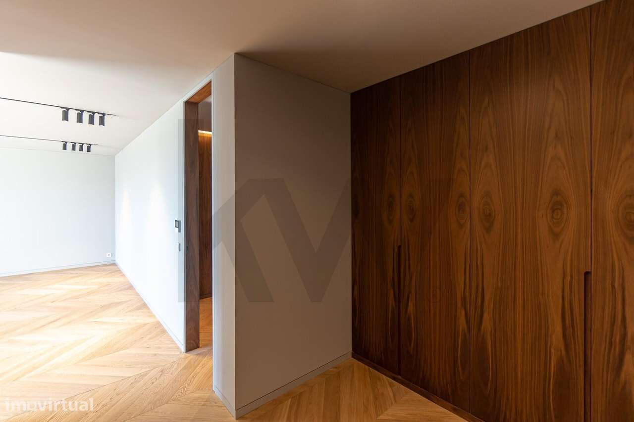 Apartamento T3 - Condomínio Privado Casal de Passos - Nevogilde - Foz - Grande imagem: 4/44