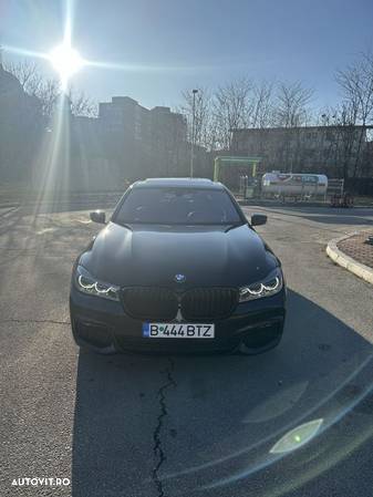 BMW Seria 7 730d - 1