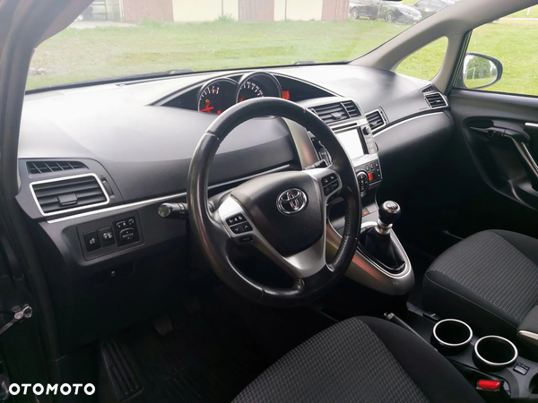 Toyota Verso 1.8 Premium 7os EU6 - 16