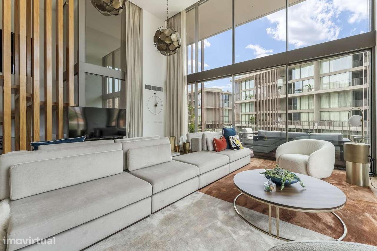 Duplex T4 com piscina, Gandarinha, Cascais - Grande imagem: 4/57