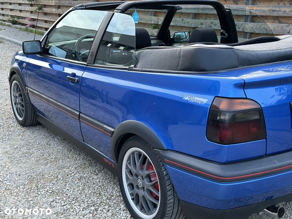 Volkswagen Golf Cabriolet 1.8 - 7