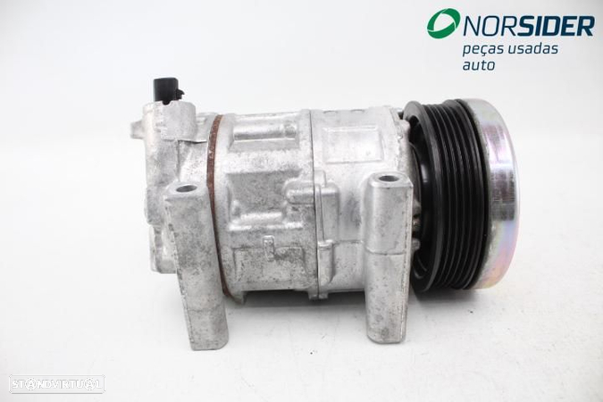 Compressor do ar condicionado Fiat Grand Punto|12-18 - 4