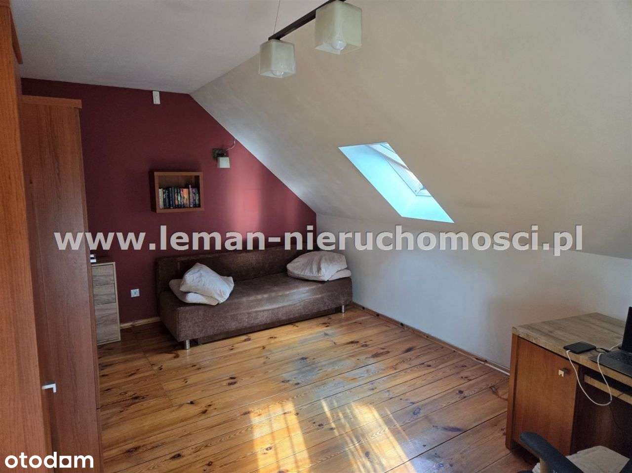 Siedlisko z prywatnym stawem, lasem i gruntami-17