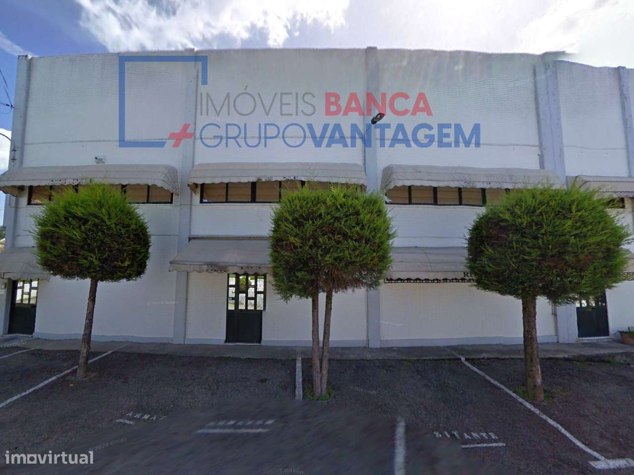 Armazém em Escapães, Santa Maria da Feira, com uma área 1 174 m2 - Grande imagem: 2/30