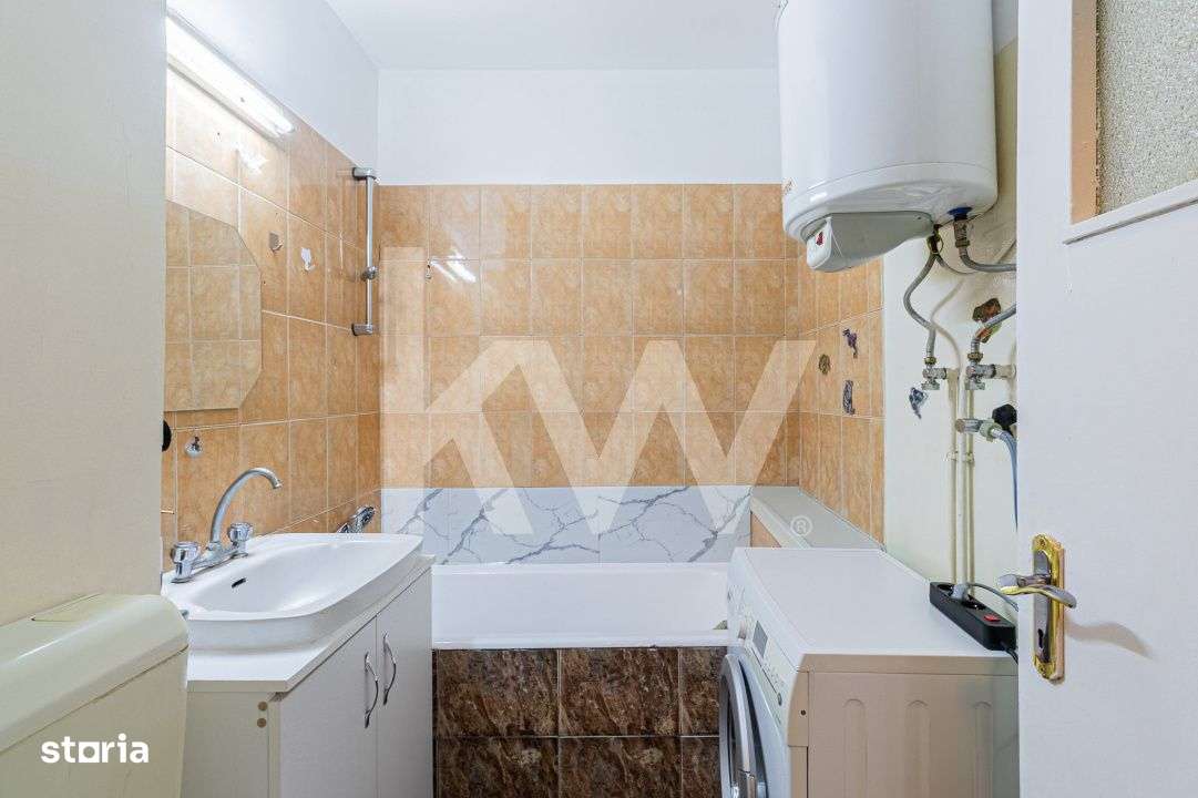 Garsoniera | 32 mp | Etaj intermediar | Calea Bucuresti | Comision 0%-8