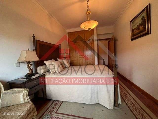 Apartamento T3 - Último Piso com Terraço no Centro Santo Tirso-13