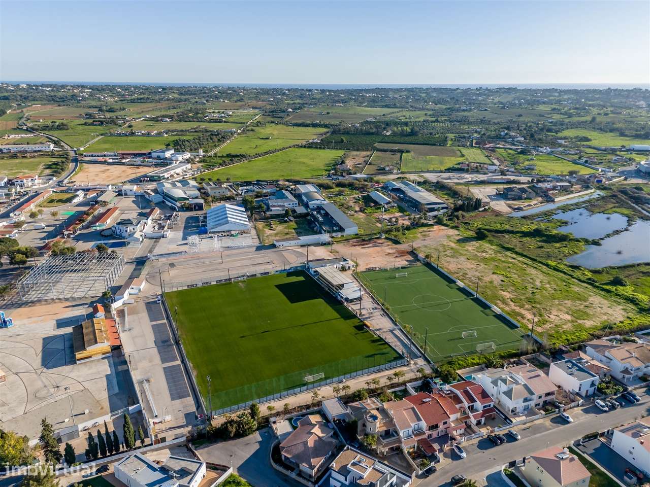 Viva onde a História encontra o Futuro – Prédio no Centro Histórico de-25