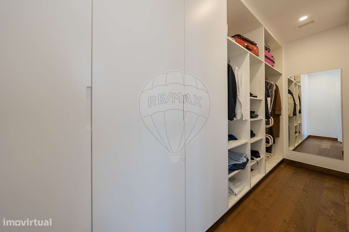 Moradia T4 para venda-24