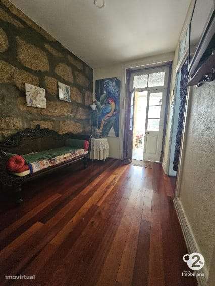 Prédio em propriedade total na Rua Costa Cabral - Porto-16