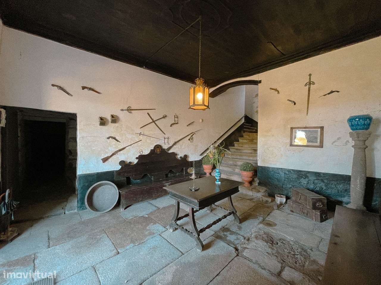 Quinta com Casa senhorial brasonada do Século XVIII na região do Douro-11