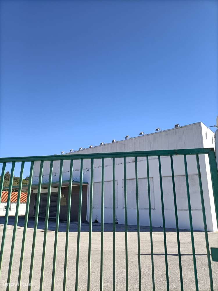 Armazém com 500 m2 - Grande imagem: 2/14