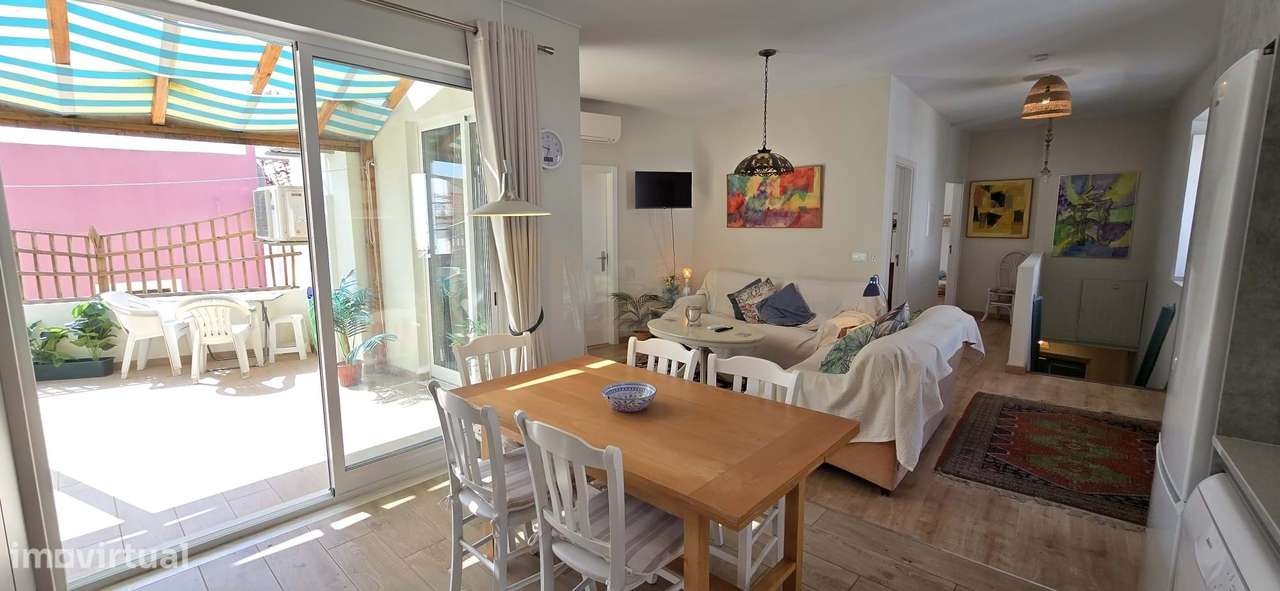 Algarve, para venda, moradia histórica renovada no centro de Lagoa, c-10