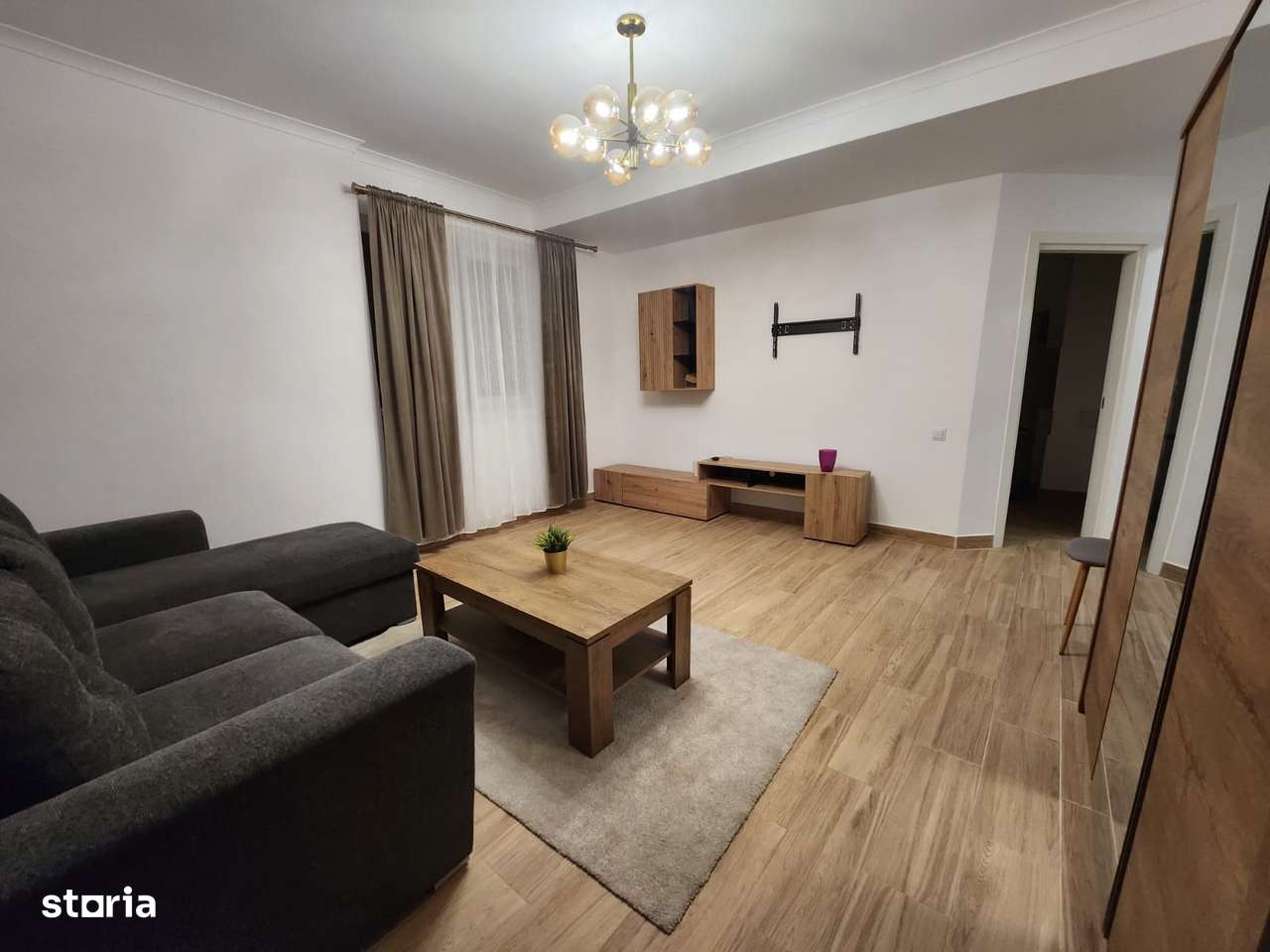 Apartament - Centrala Proprie - Militari Residence - Imagine principală: 5/7