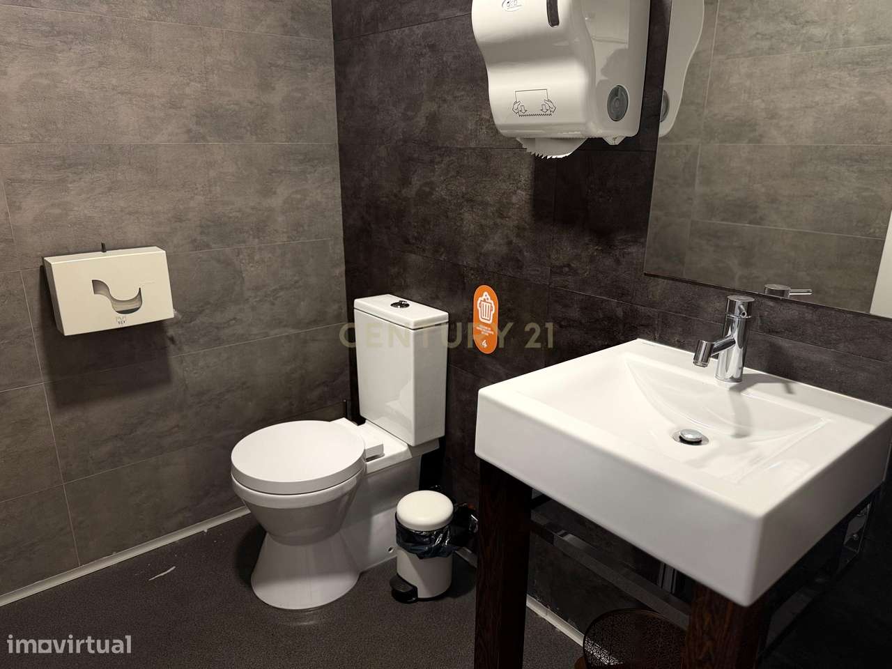 Espaço Clínico Preparado para Área da Saúde – Coimbra-11