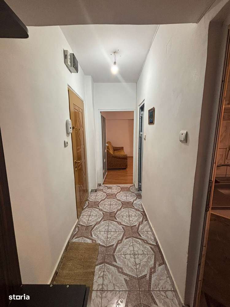 De inchiriat garsoniera mobilata și utilata Pret 200e - Imagine principală: 5/7