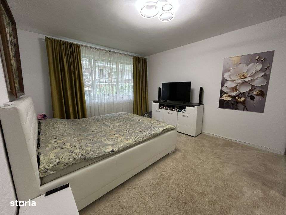 Apartament 2 camere, semidecomandat, mobilat/utilat cu gradina, zona E - Imagine principală: 3/10