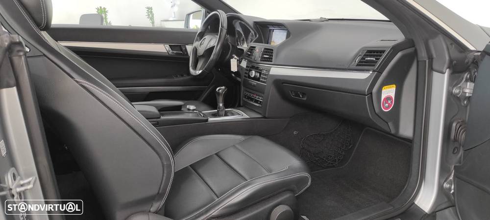 Mercedes-Benz E 220 CDi Avantgarde BlueEfficiency - 22