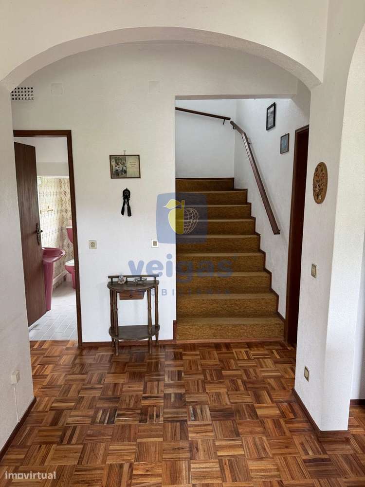 Moradia T6 com Vista Campo em Averangel, Castelo do Bode, Tomar-10