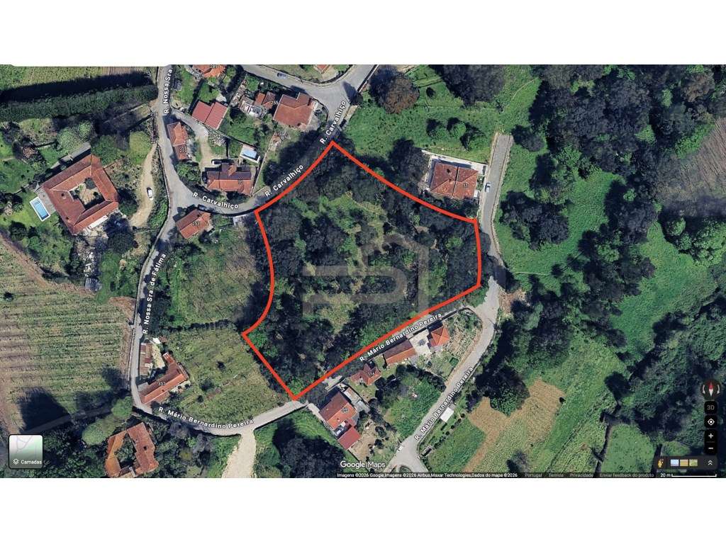 Vende-se terreno de construção com 7.000 m2.-11