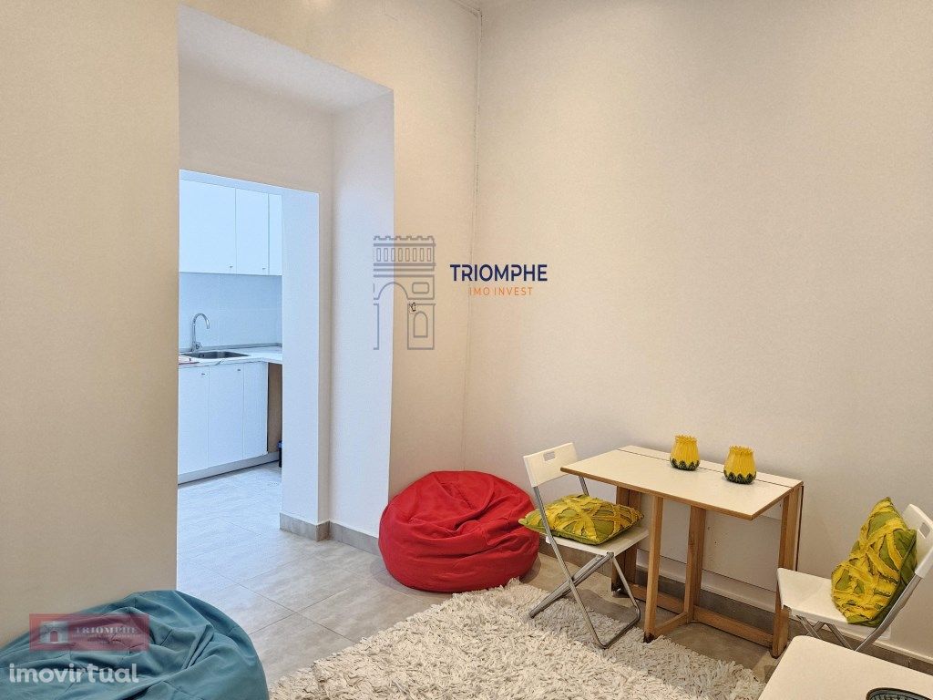 Apartamento T2 renovado São Domingos de Benfica, Lisboa