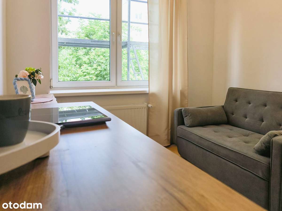 Przytulna kawalerka przy Silesii w Katowicach - Pełny obrazek: 1/8