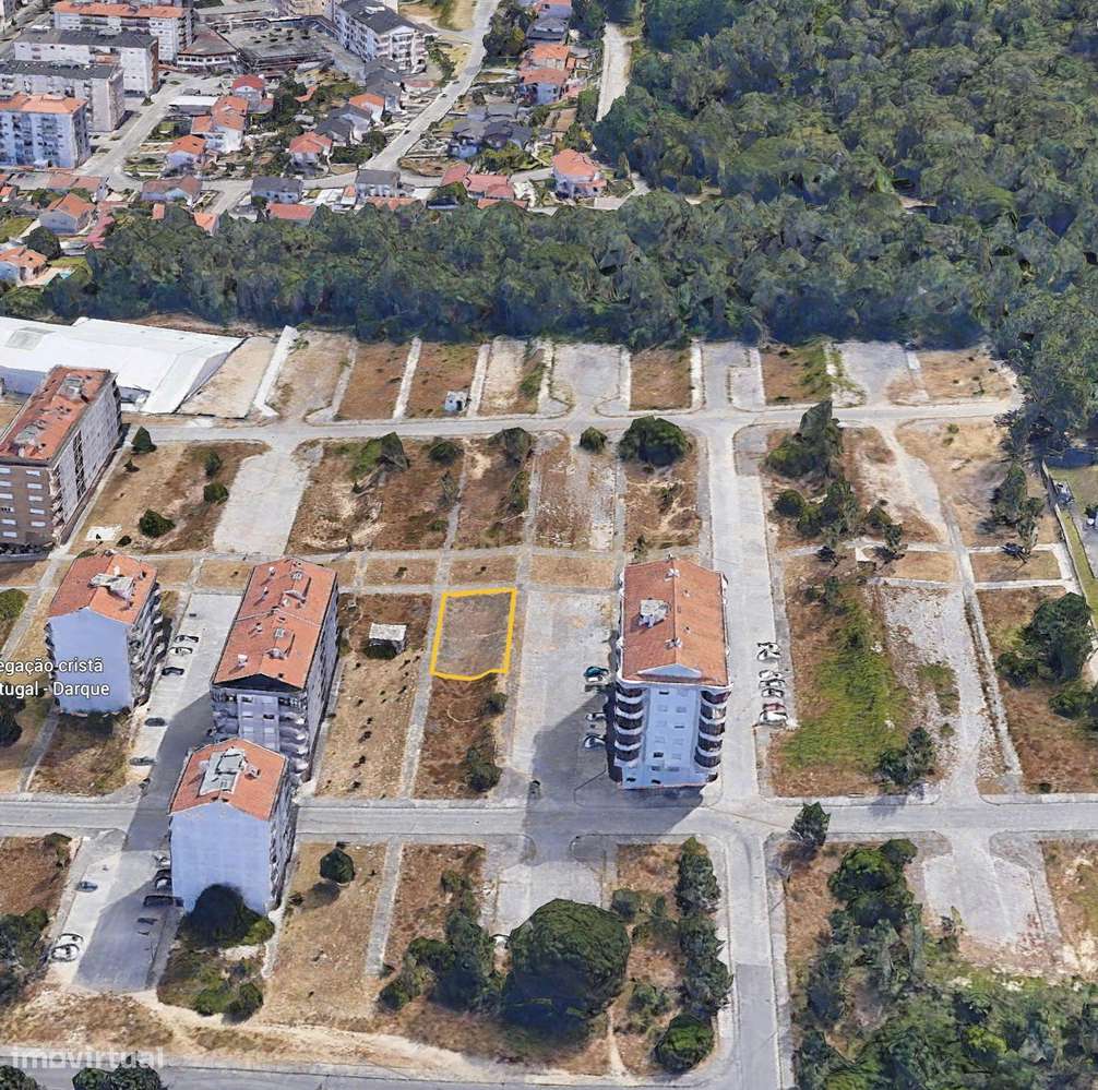Lote para venda na bela freguesia de Darque - Grande imagem: 3/3