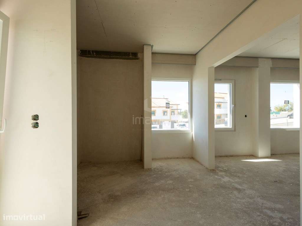 Moradia T4 nova com piscina e de Design moderno, em Mafra.-19