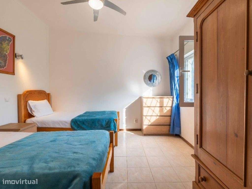 Moradia térrea V2 + 2 com piscina - Ataboeira - Guia - Albufeira-25