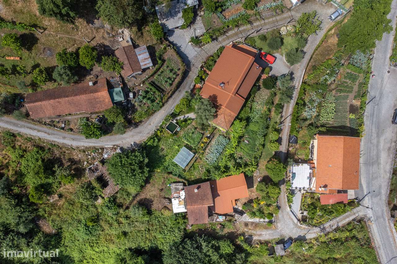 Moradia para Restauro, São João de Rei, Póvoa de Lanhoso-20