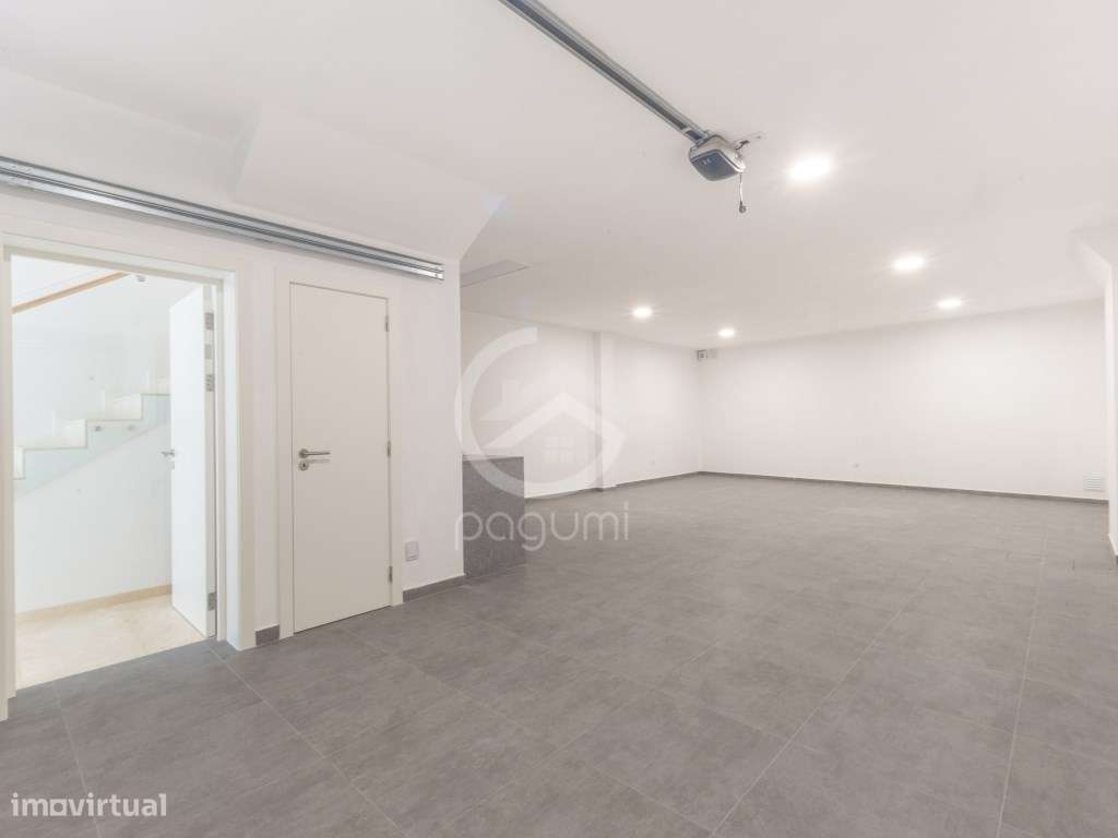 Moradia T3 Nova no Centro de Lousada - Modernidade, Espaço e Conforto-35
