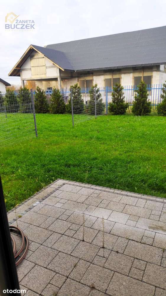 Sprzedam segment w Bieniewicach-3