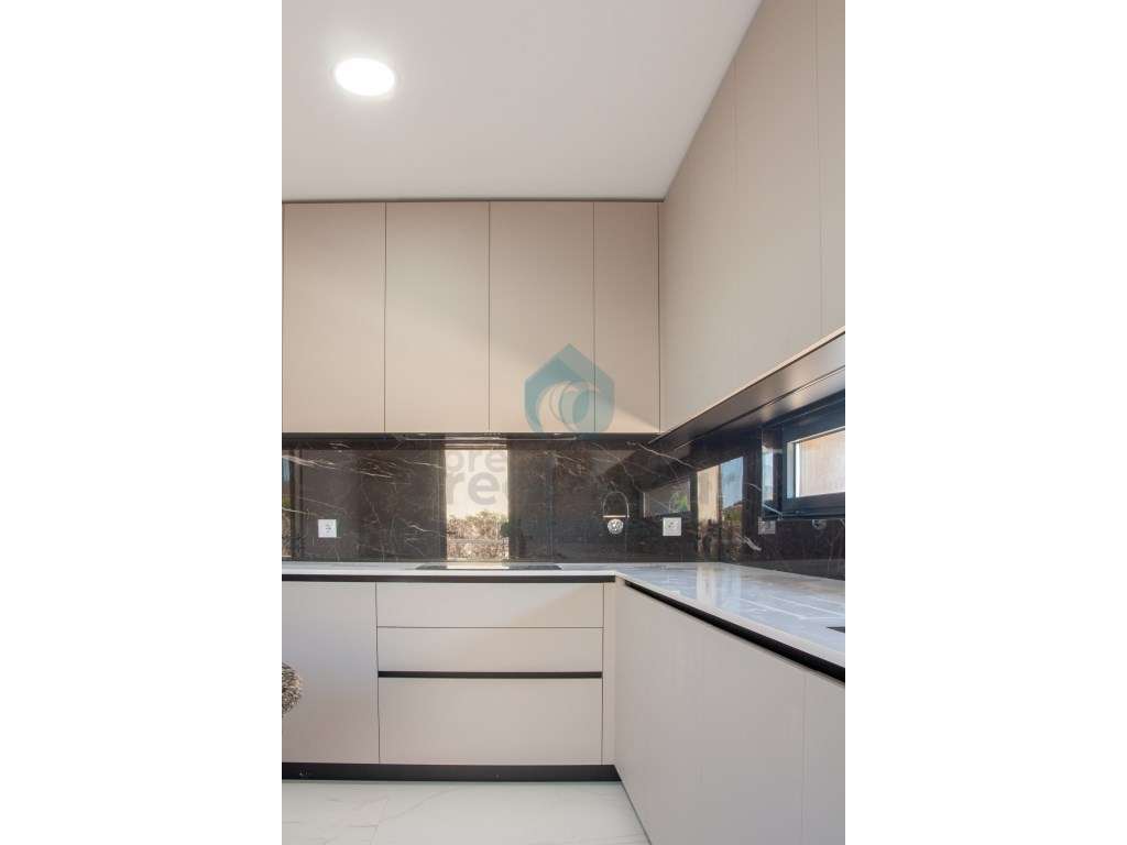 Moradia T3 Villas de Nazarães, Madalena-21