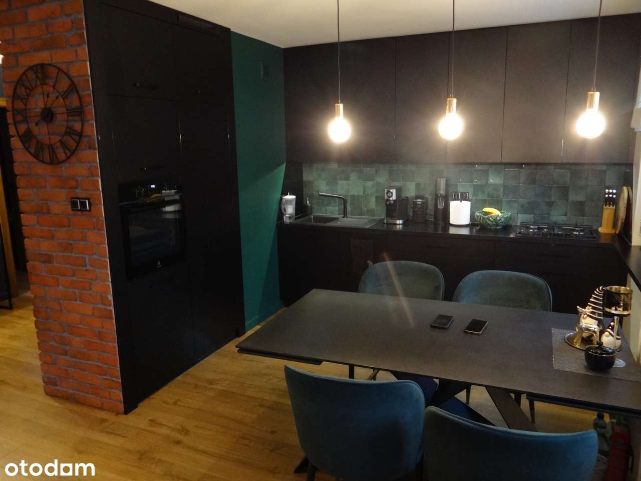 Przestronne 3-pokojowe mieszkanie z balkonem - Pełny obrazek: 1/20