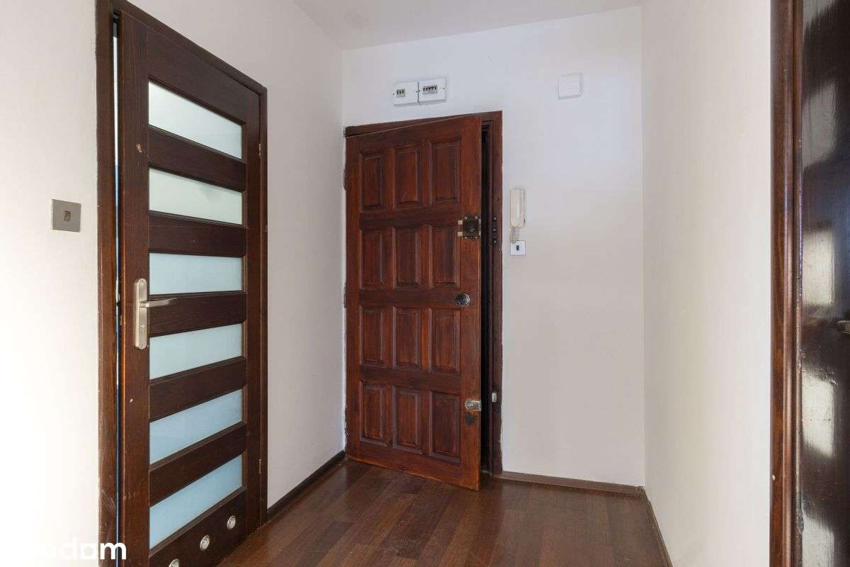 Mieszkanie na poddaszu z balkonem + m. postojowym!-9